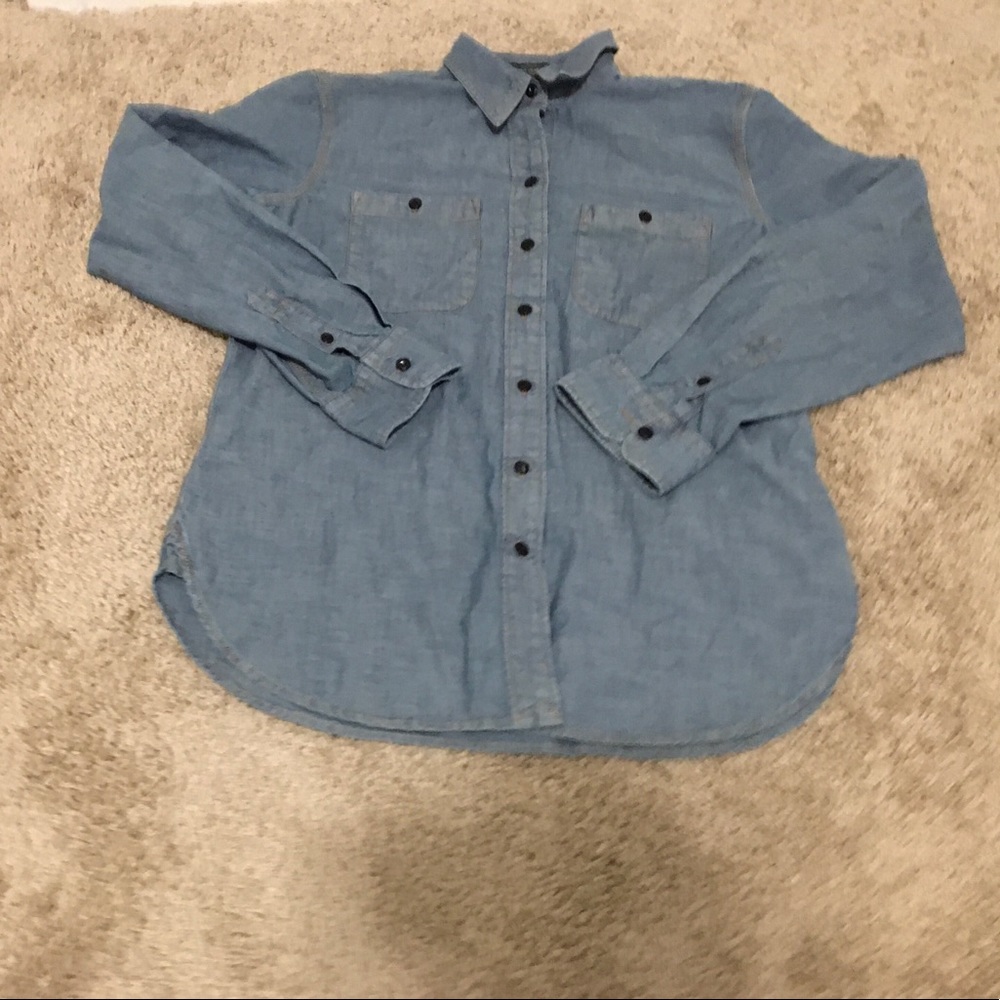 ❌SOLD❌Ralph Lauren Chambray Denim Shirt